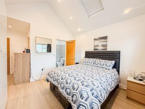 Photo 22- click for photo gallery